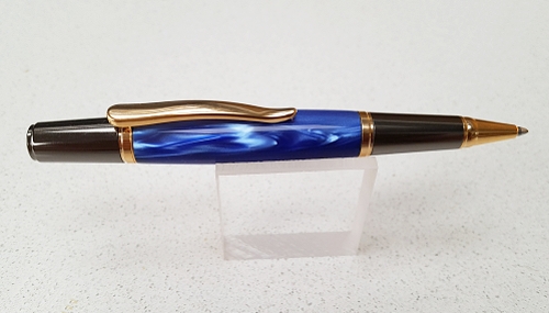 Kirinite Arctic Blue pearl pen blank