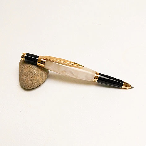 Kirinite Ivory Mother of Pearl pen blank