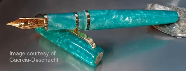 Kirinite Turquoise Ice pen blank