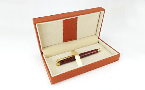 Luxury tan leatherette pen box